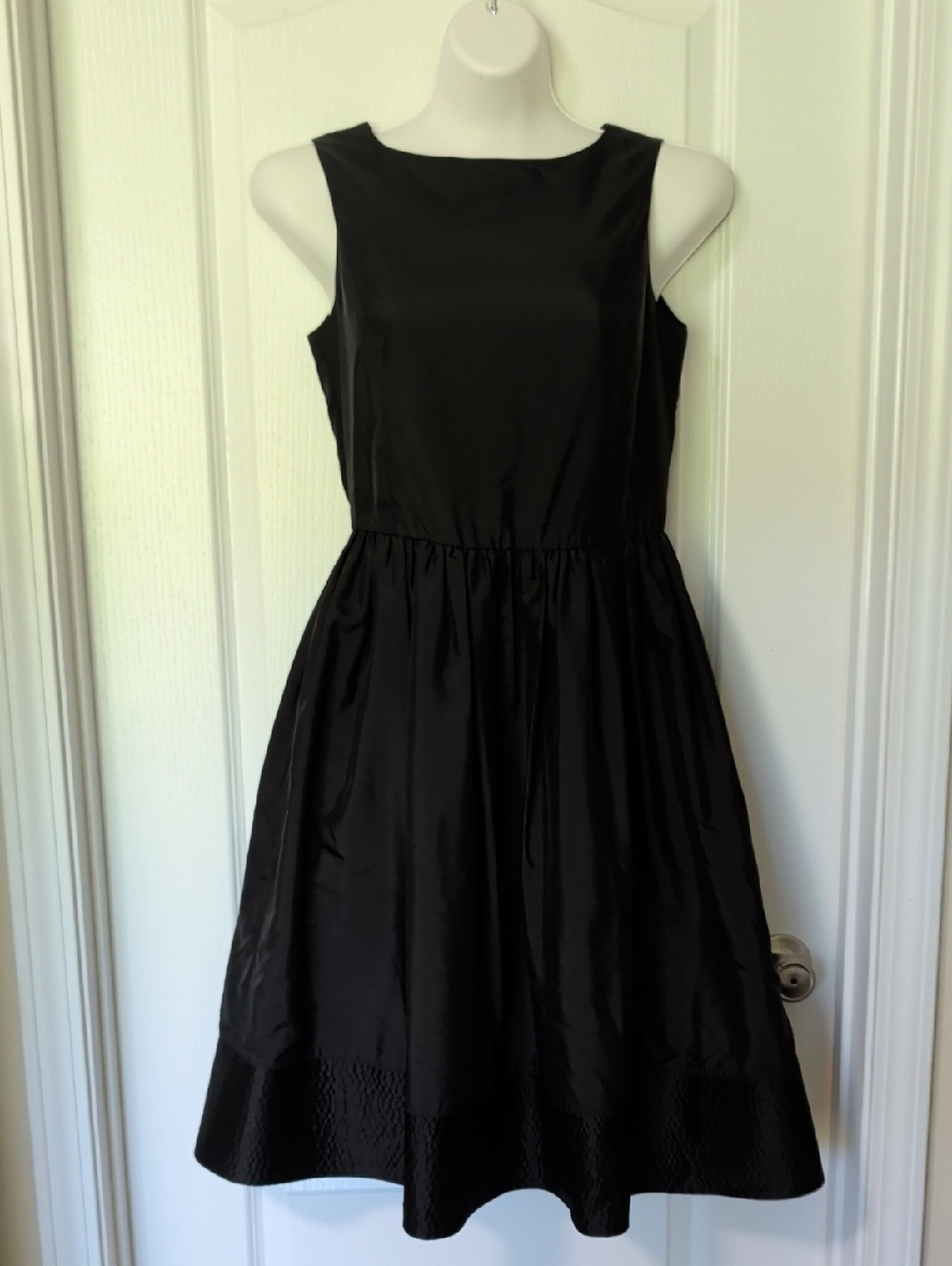 Isaac Mizrahi Black Sleeveless Midi Fit-and-Flare Dress
